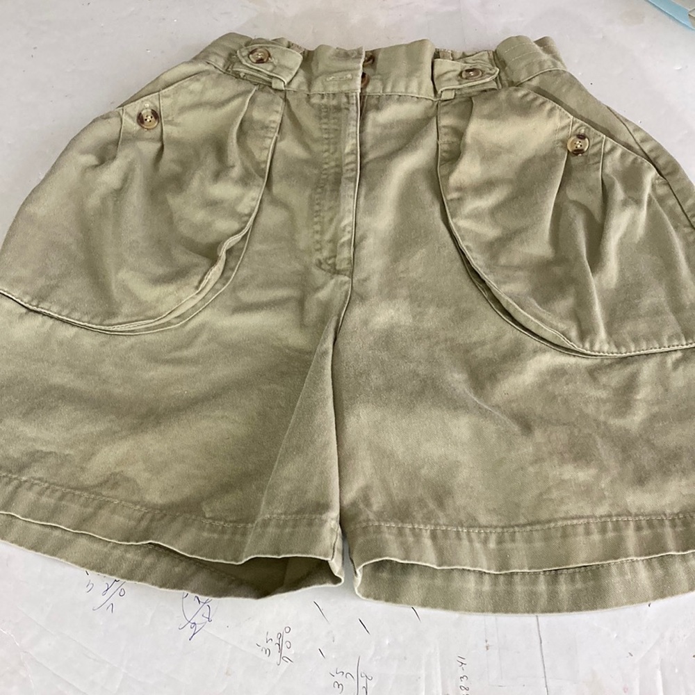 Club Coconut Grove Two Bag Button Pocket Shorts Size 7